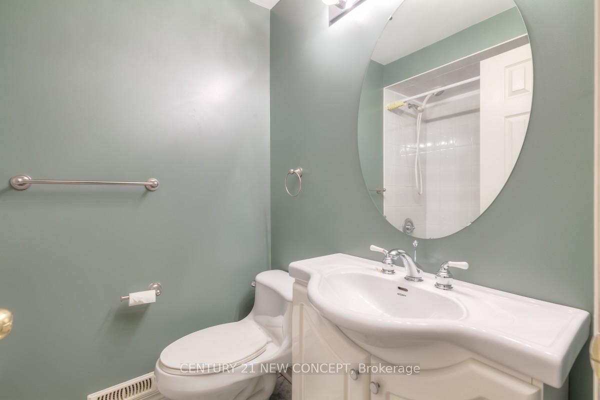 Photo 17 of 115 Ridgeway Court, Vaughan, Maple — HOMEH