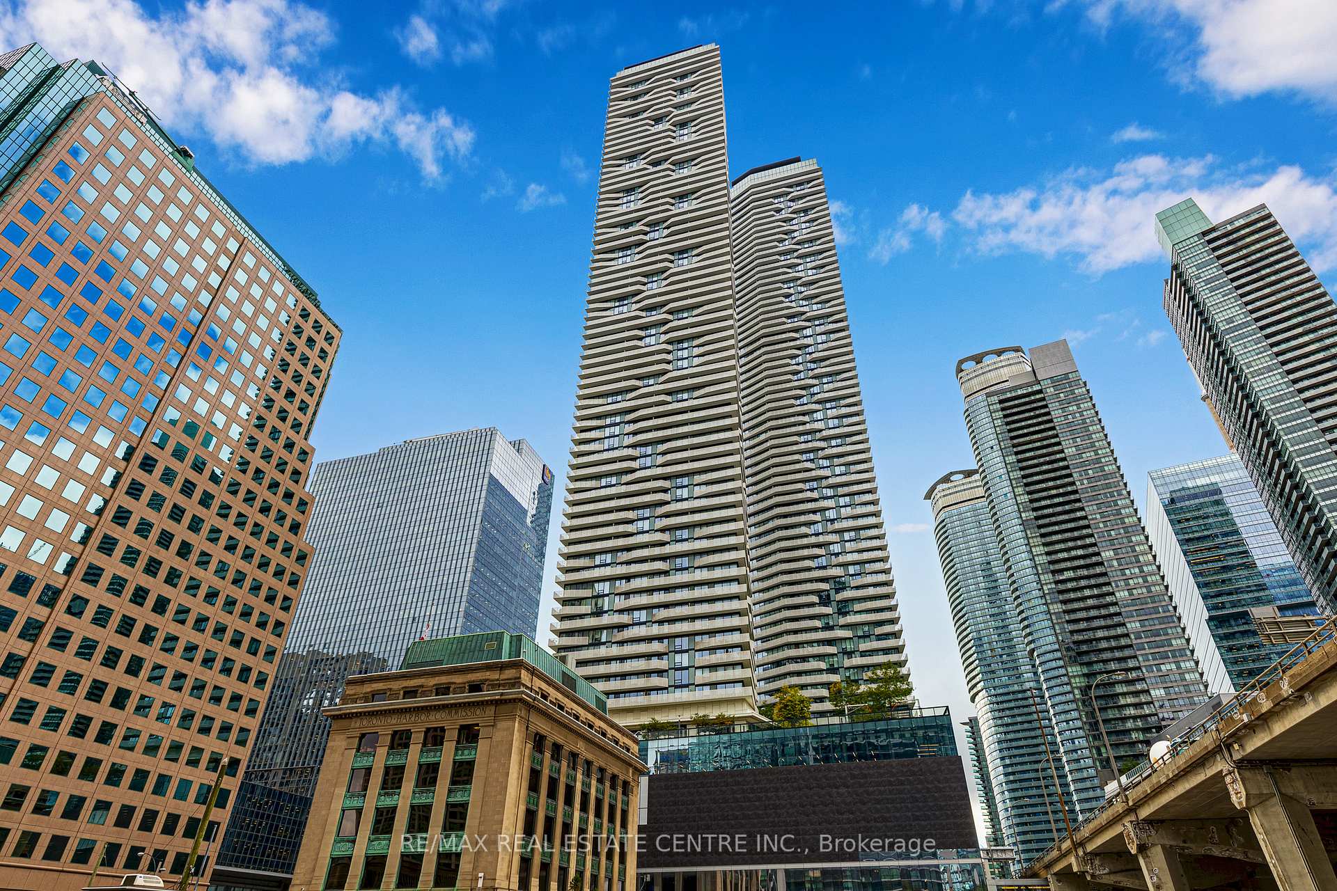 Photo 29 of Unit SPH 201, 88 Harbour Street, Toronto, Waterfront Communities — HOMEH