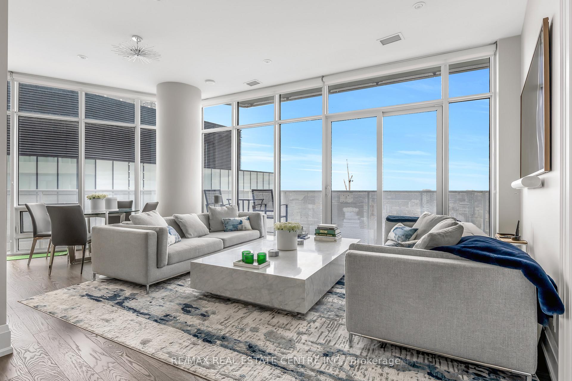 Photo 27 of Unit SPH 201, 88 Harbour Street, Toronto, Waterfront Communities — HOMEH