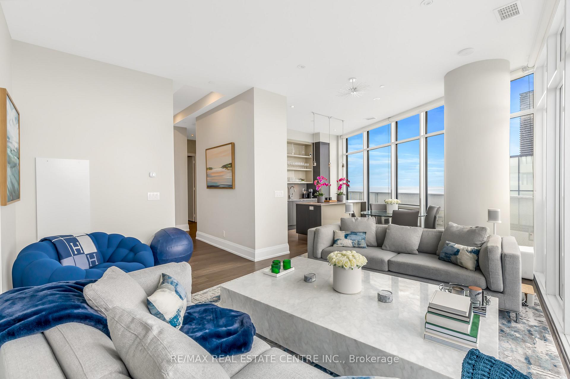 Photo 26 of Unit SPH 201, 88 Harbour Street, Toronto, Waterfront Communities — HOMEH
