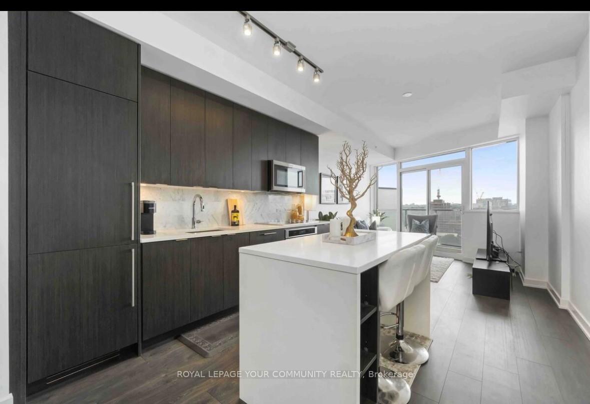 Photo 2 of Unit 1905, 38 Iannuzzi Street, Toronto, Niagara — HOMEH