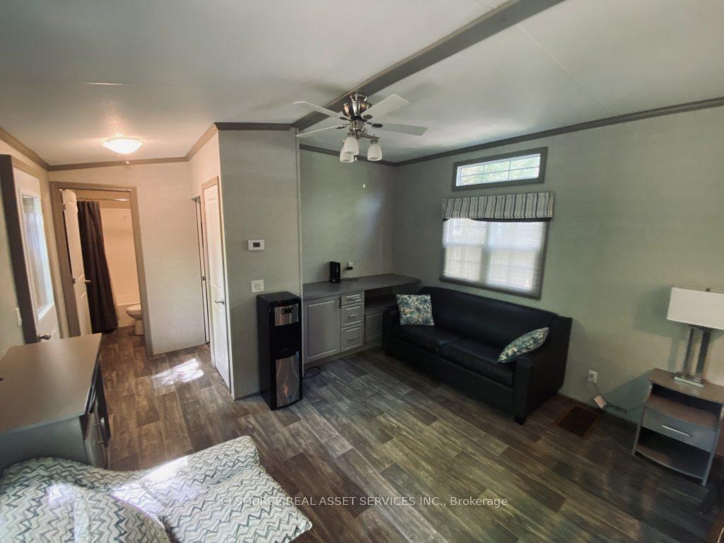 Front of Unit 109, 1082 Shamrock Marina Road