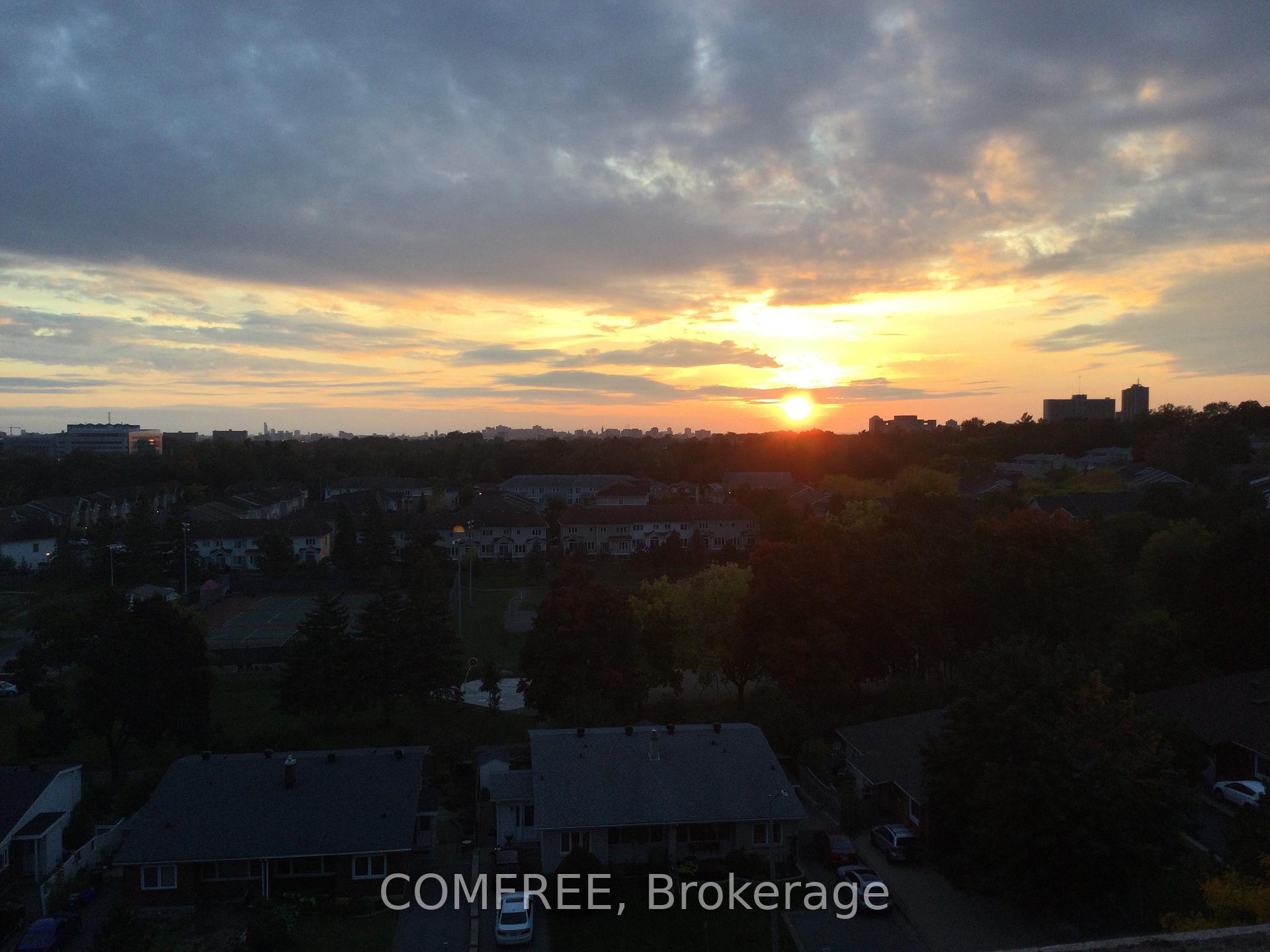 Photo 6 of Unit 817, 915 Elmsmere Road, Ottawa, Beacon Hill South — HOMEH