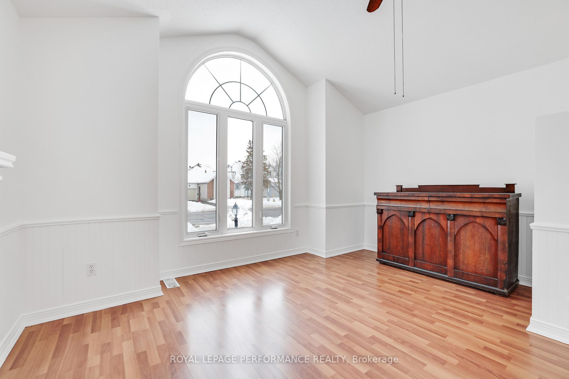 Photo 37 of 35 Steeple Chase Drive, Ottawa, Kanata - Bridlewood — HOMEH