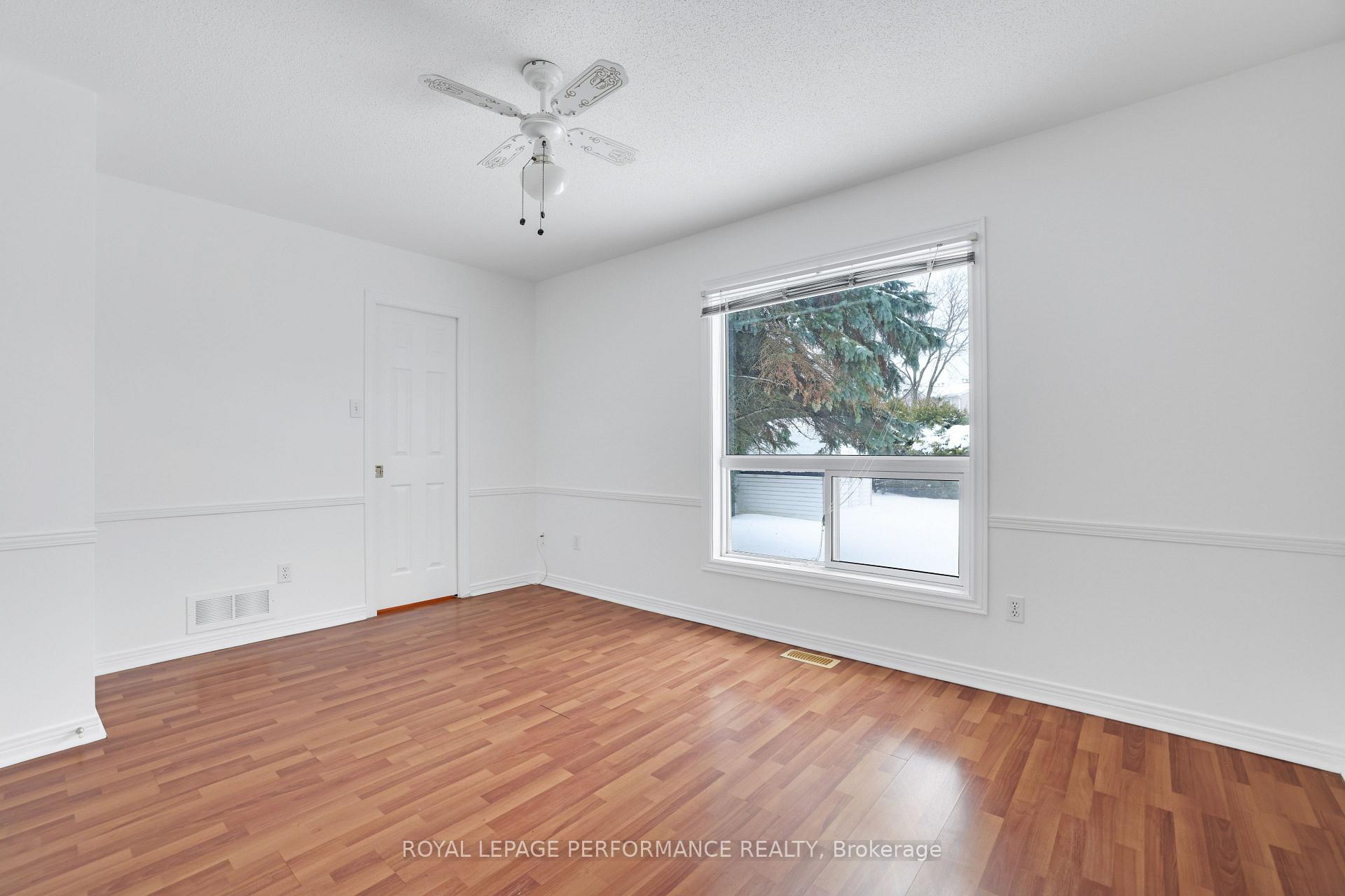 Photo 16 of 35 Steeple Chase Drive, Ottawa, Kanata - Bridlewood — HOMEH
