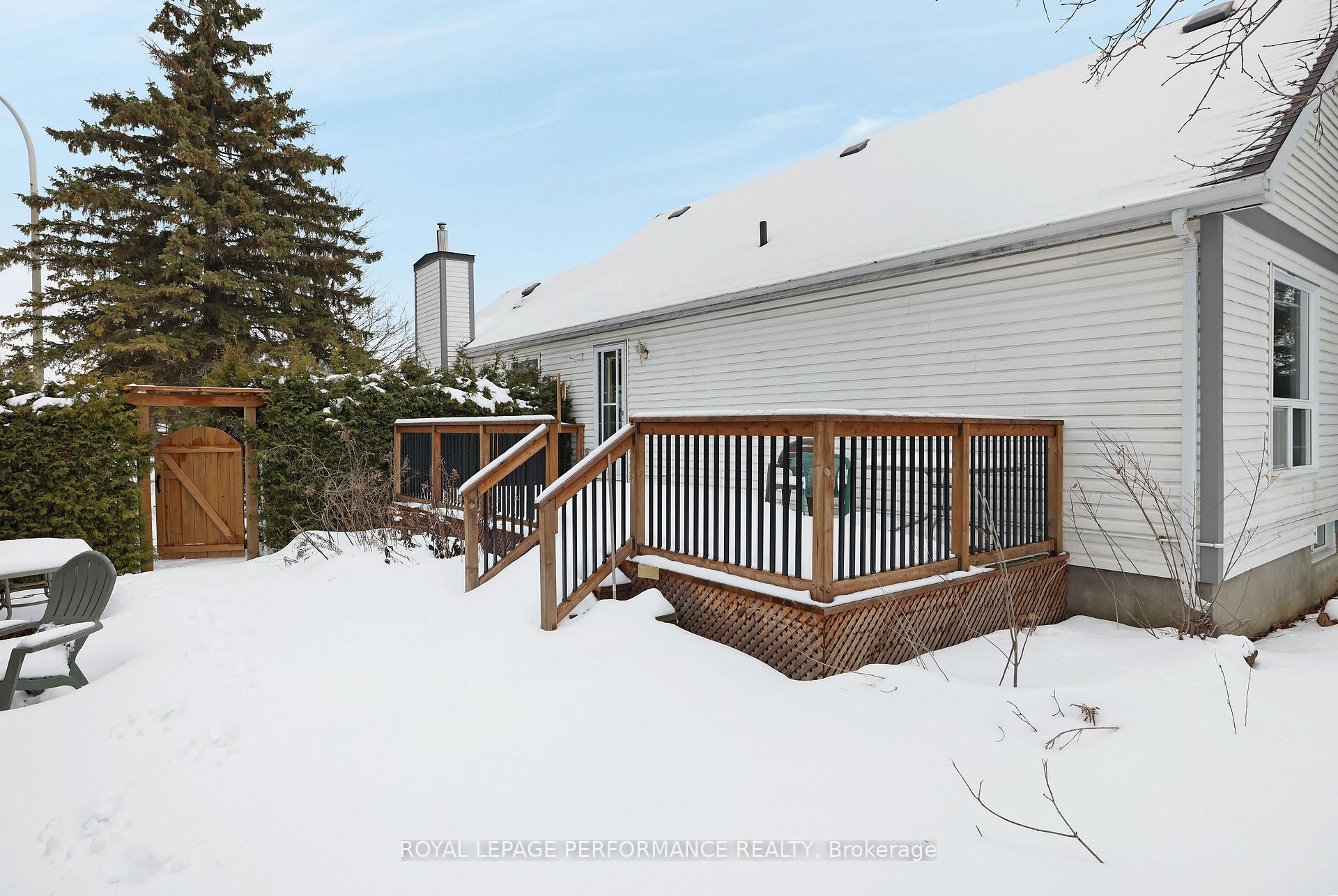 Photo 32 of 35 Steeple Chase Drive, Ottawa, Kanata - Bridlewood — HOMEH