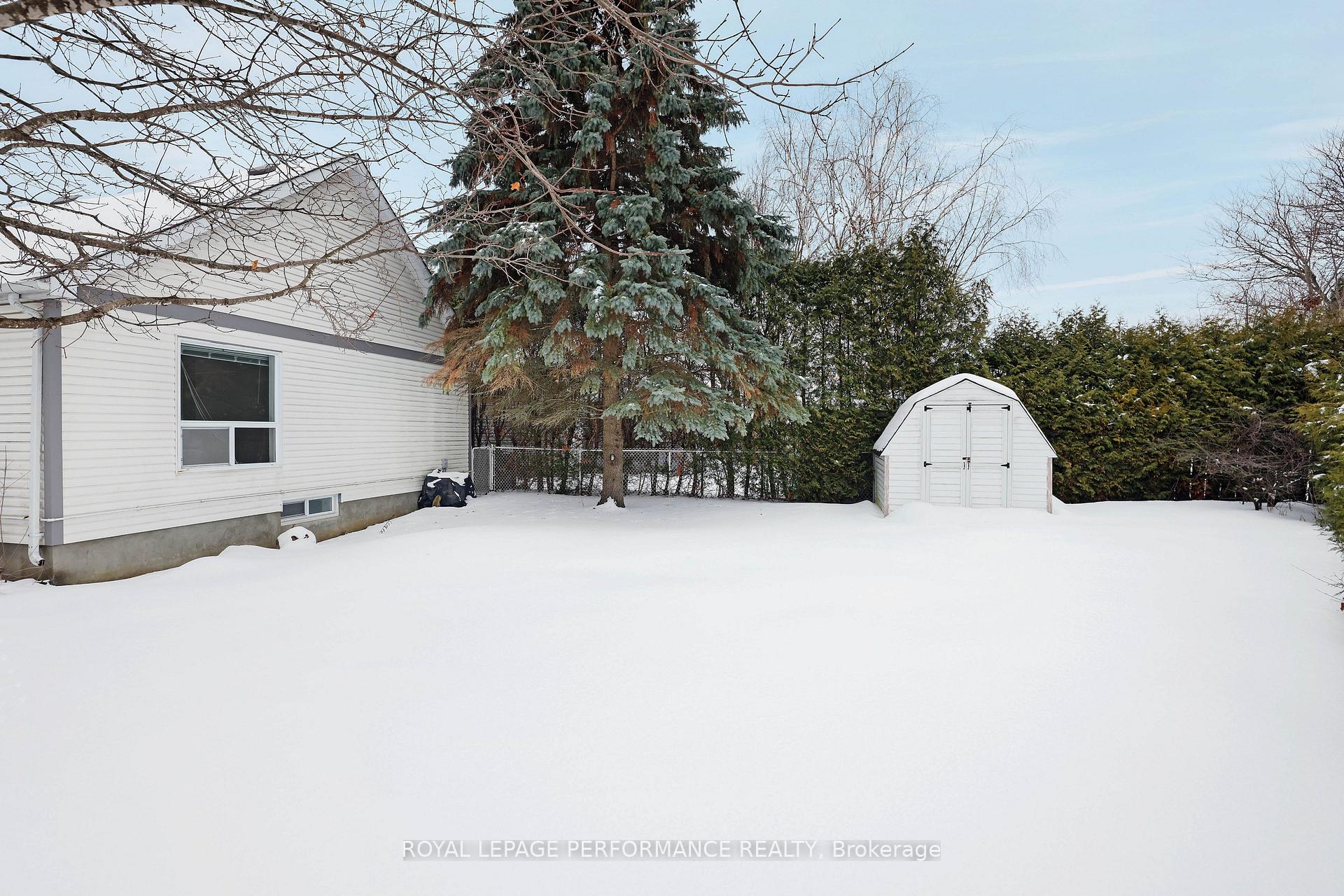 Photo 34 of 35 Steeple Chase Drive, Ottawa, Kanata - Bridlewood — HOMEH