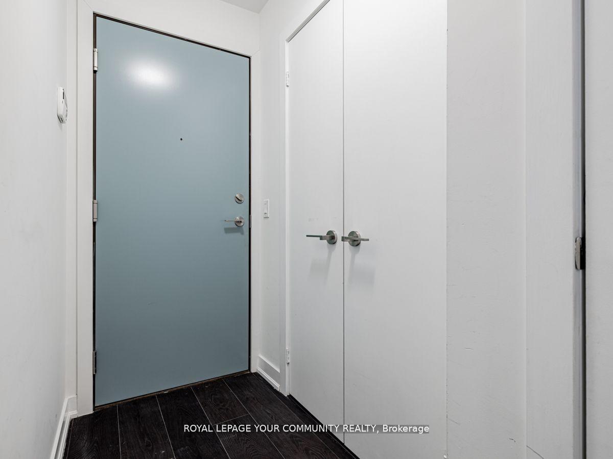 Photo 4 of Unit 1602, 30 Nelson Street, Toronto, Waterfront Communities — HOMEH
