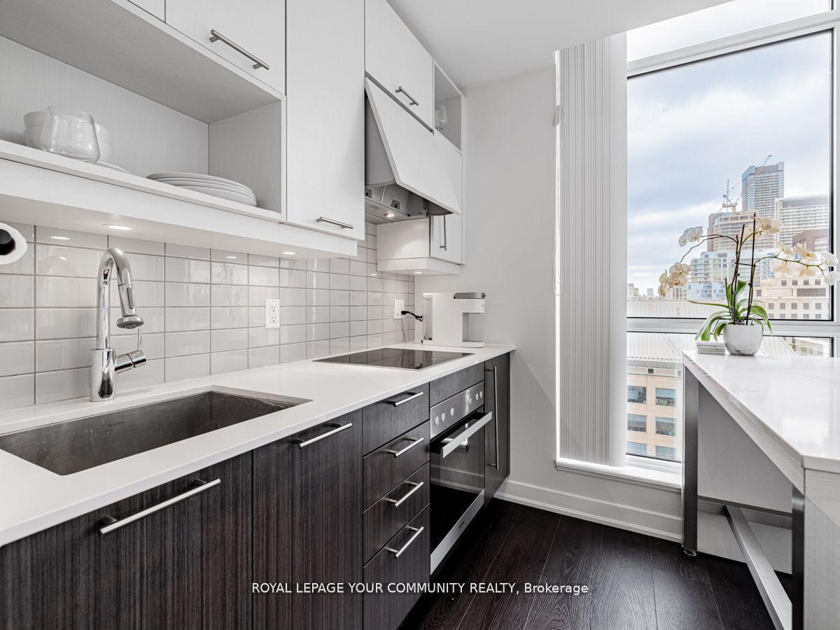 Photo 33 of Unit 1602, 30 Nelson Street, Toronto, Waterfront Communities — HOMEH