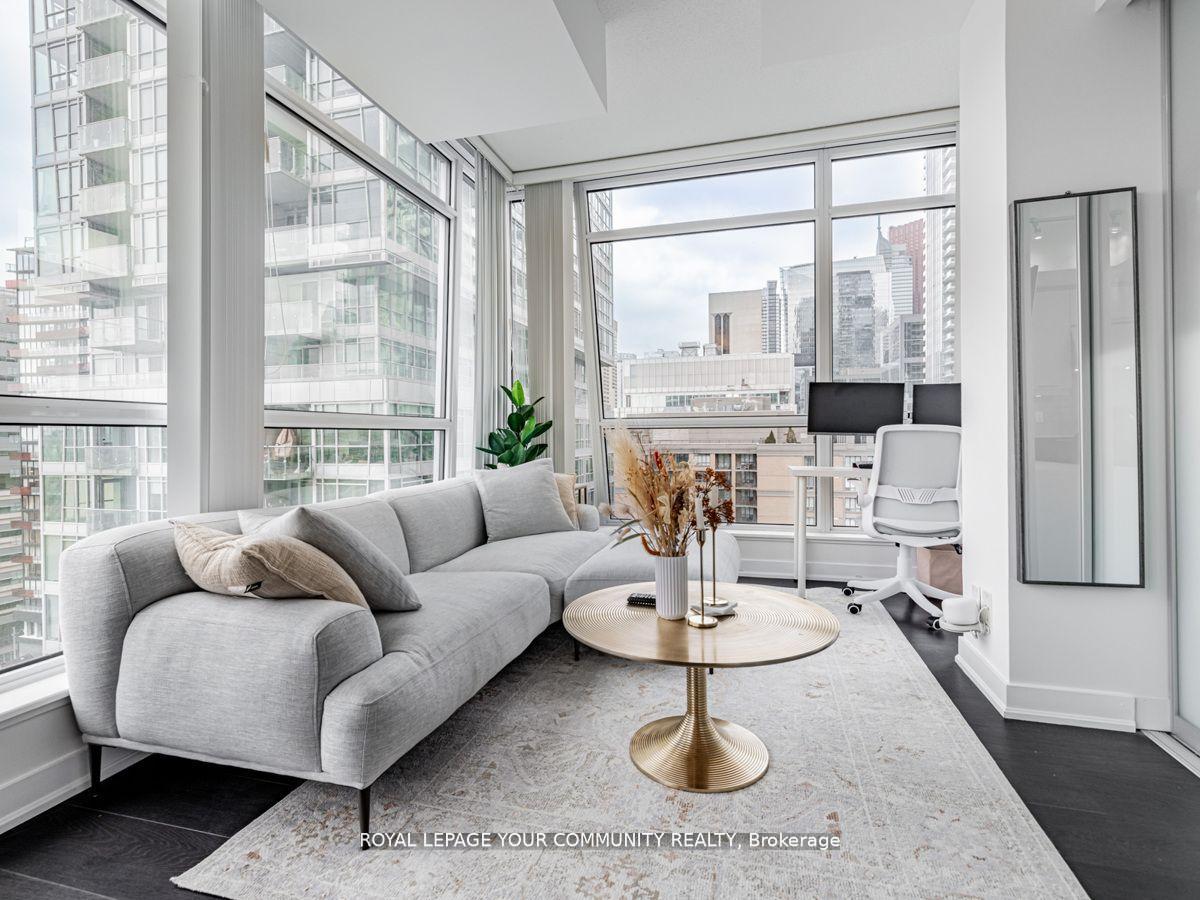 Photo 11 of Unit 1602, 30 Nelson Street, Toronto, Waterfront Communities — HOMEH