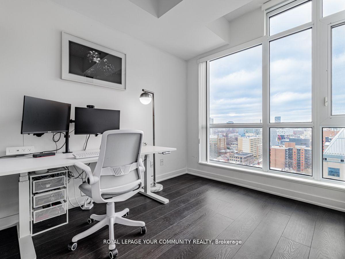 Photo 14 of Unit 1602, 30 Nelson Street, Toronto, Waterfront Communities — HOMEH