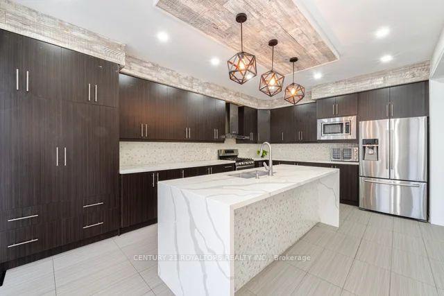 Photo 13 of 77 Enford Crescent, Brampton, Northwest Brampton — HOMEH