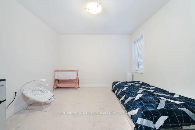 Photo 33 of 77 Enford Crescent, Brampton, Northwest Brampton — HOMEH