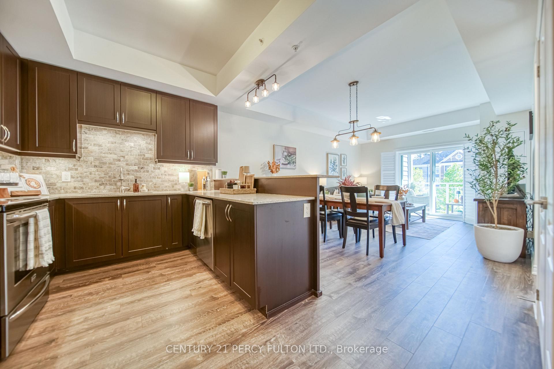 Photo 1 of Unit 302, 660 Gordon Street, Whitby, Port Whitby — HOMEH