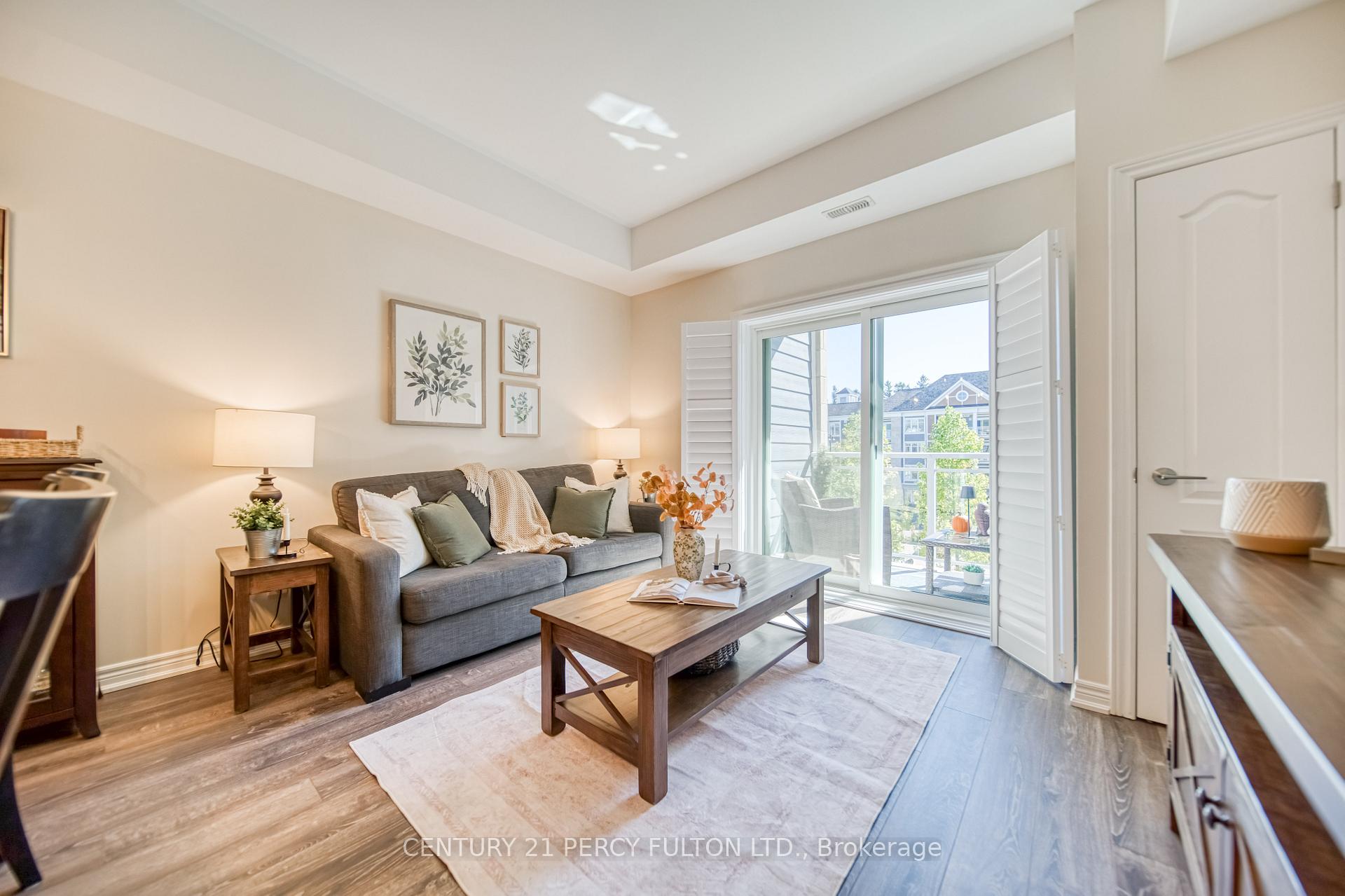 Photo 12 of Unit 302, 660 Gordon Street, Whitby, Port Whitby — HOMEH