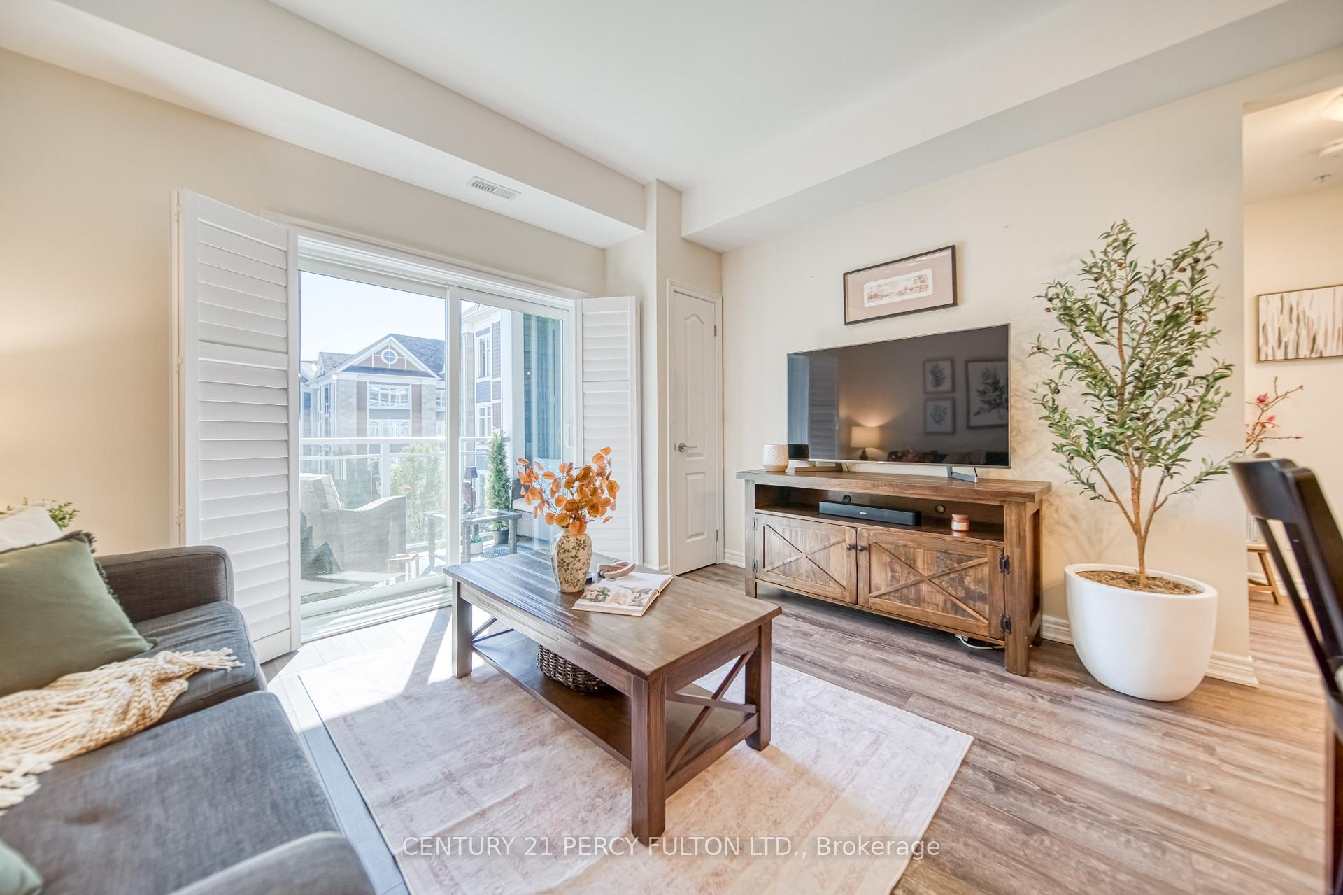 Photo 17 of Unit 302, 660 Gordon Street, Whitby, Port Whitby — HOMEH