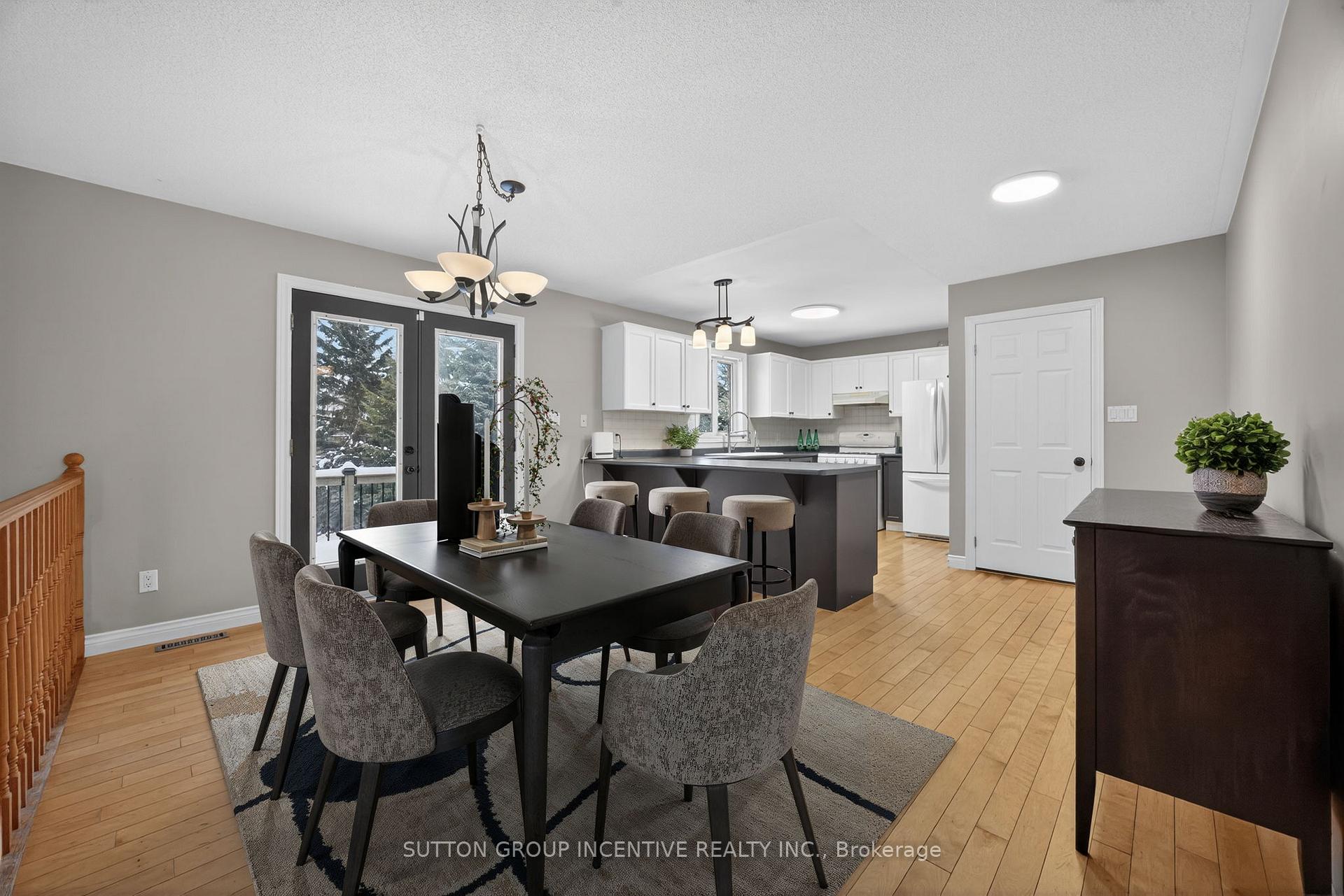 Photo 4 of 36 Nicholson Crescent, Springwater, Snow Valley — HOMEH