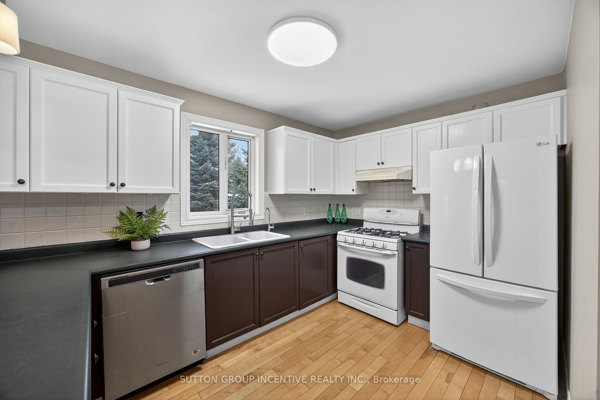 Photo 7 of 36 Nicholson Crescent, Springwater, Snow Valley — HOMEH