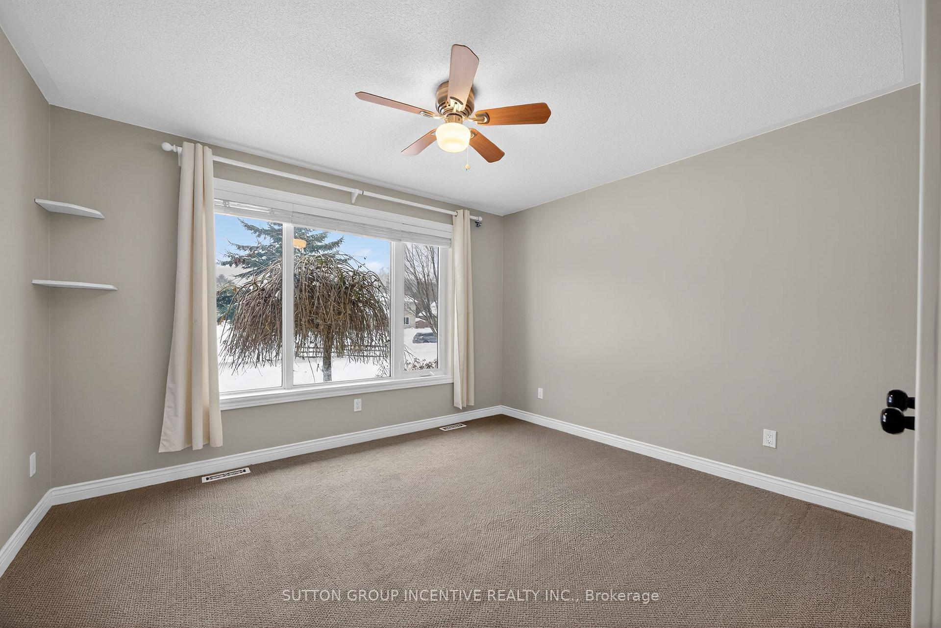 Photo 25 of 36 Nicholson Crescent, Springwater, Snow Valley — HOMEH