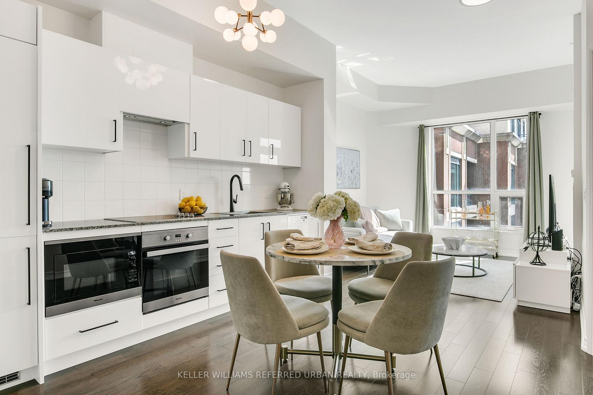 Photo 12 of Unit 725, 23 Glebe Road W, Toronto, Yonge-Eglinton — HOMEH