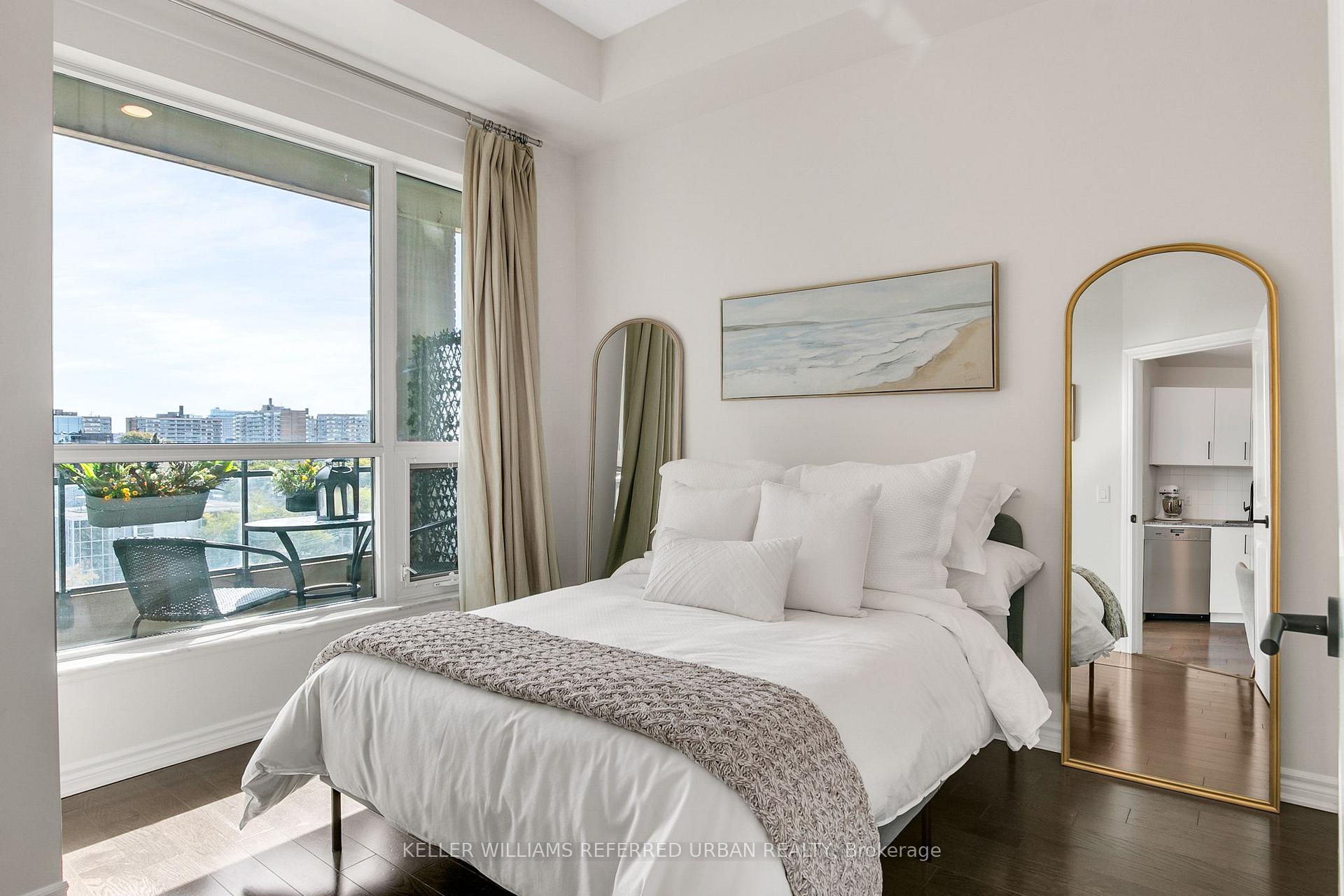 Photo 20 of Unit 725, 23 Glebe Road W, Toronto, Yonge-Eglinton — HOMEH