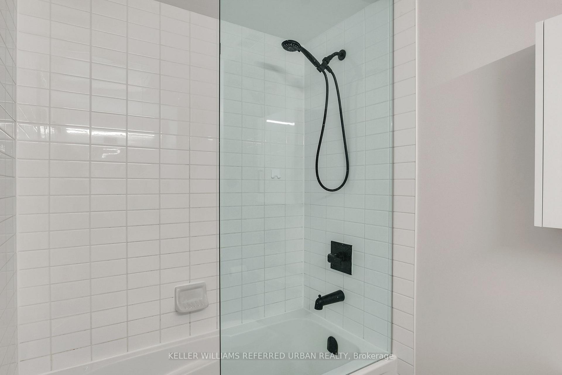 Photo 23 of Unit 725, 23 Glebe Road W, Toronto, Yonge-Eglinton — HOMEH