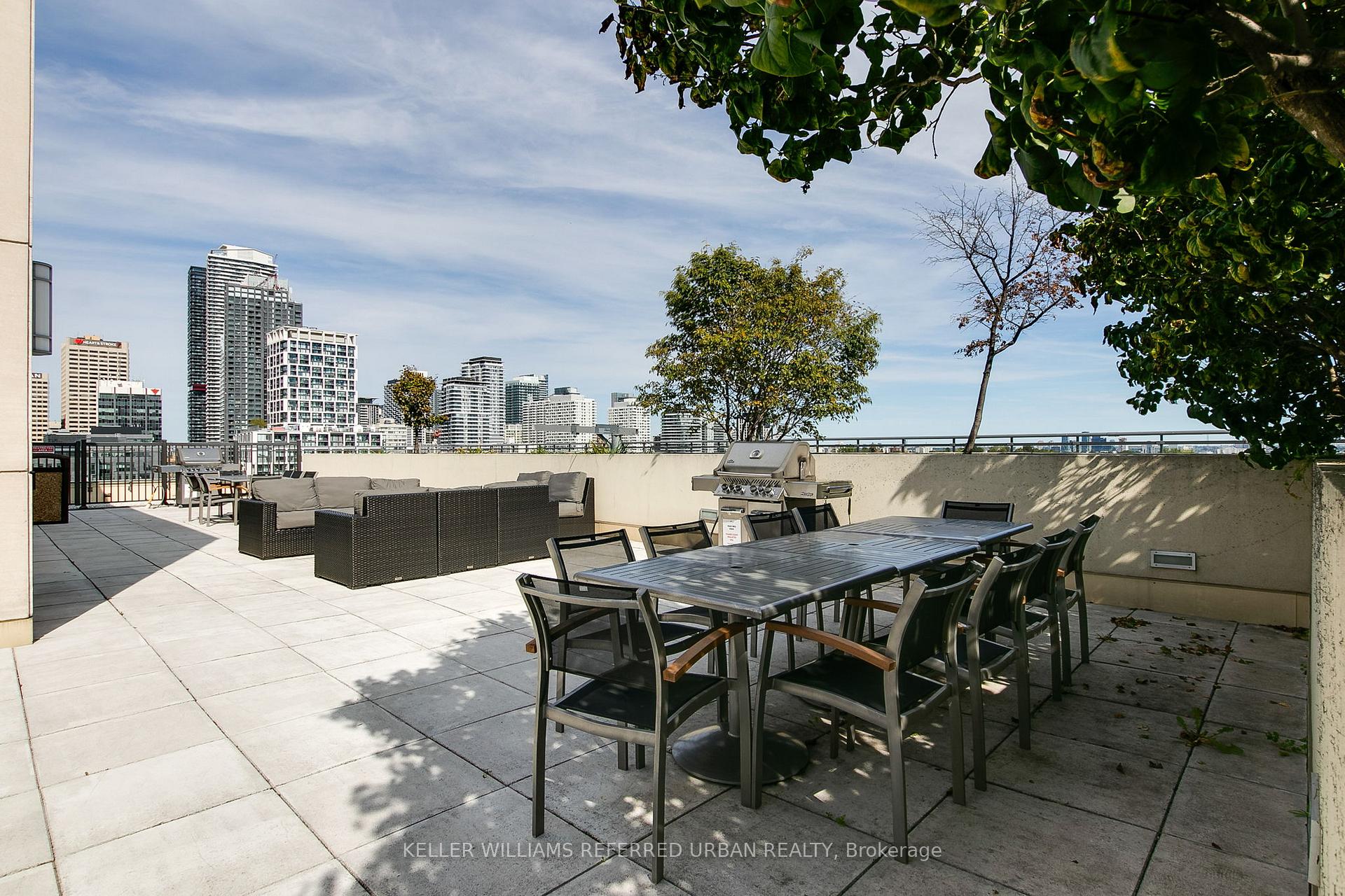 Photo 43 of Unit 725, 23 Glebe Road W, Toronto, Yonge-Eglinton — HOMEH