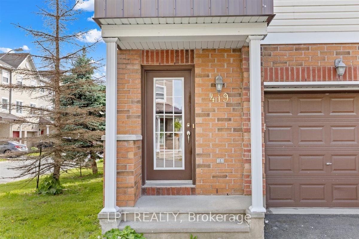 Photo 3 of 419 Sadar Private, Ottawa, Barrhaven - Cedargrove/Fraserdale — HOMEH