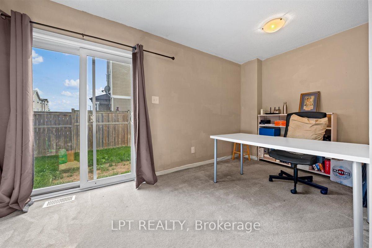 Photo 6 of 419 Sadar Private, Ottawa, Barrhaven - Cedargrove/Fraserdale — HOMEH