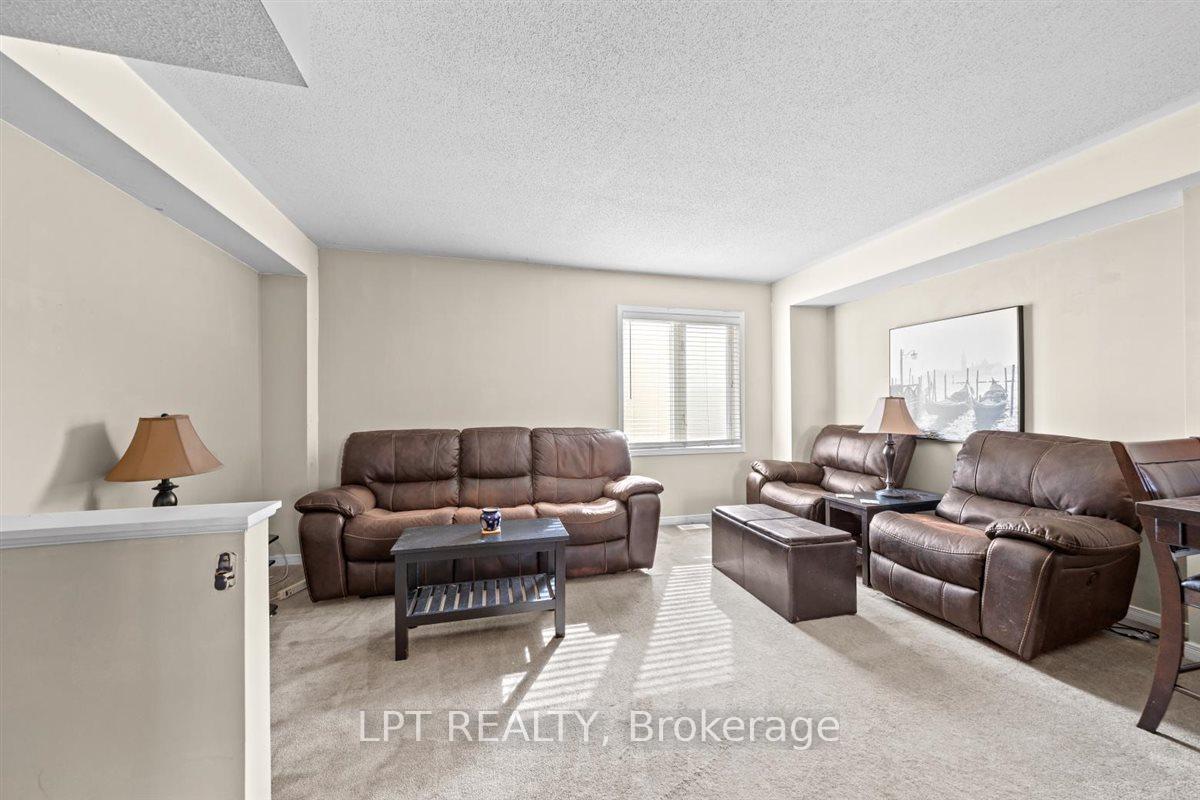Photo 11 of 419 Sadar Private, Ottawa, Barrhaven - Cedargrove/Fraserdale — HOMEH
