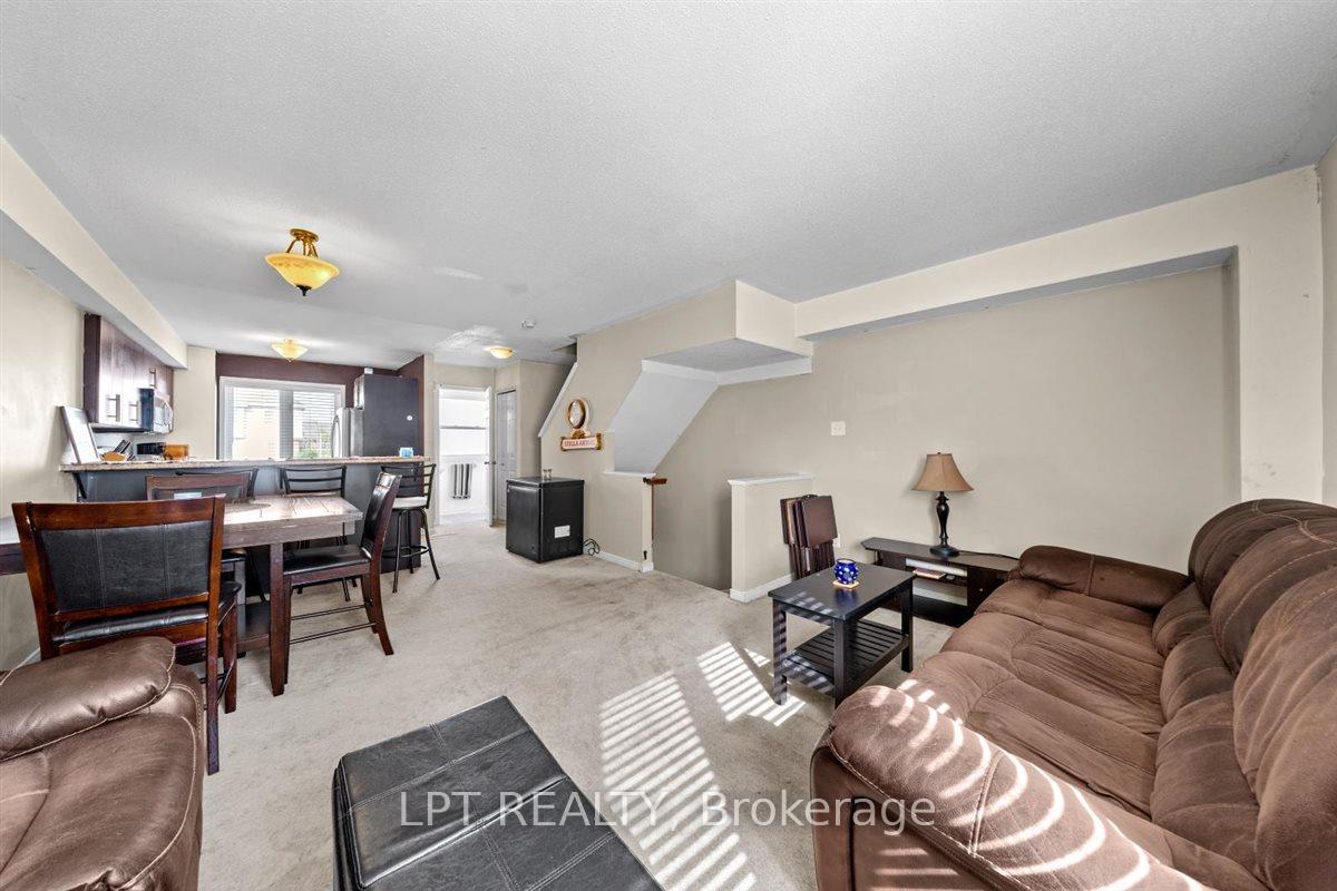 Photo 13 of 419 Sadar Private, Ottawa, Barrhaven - Cedargrove/Fraserdale — HOMEH
