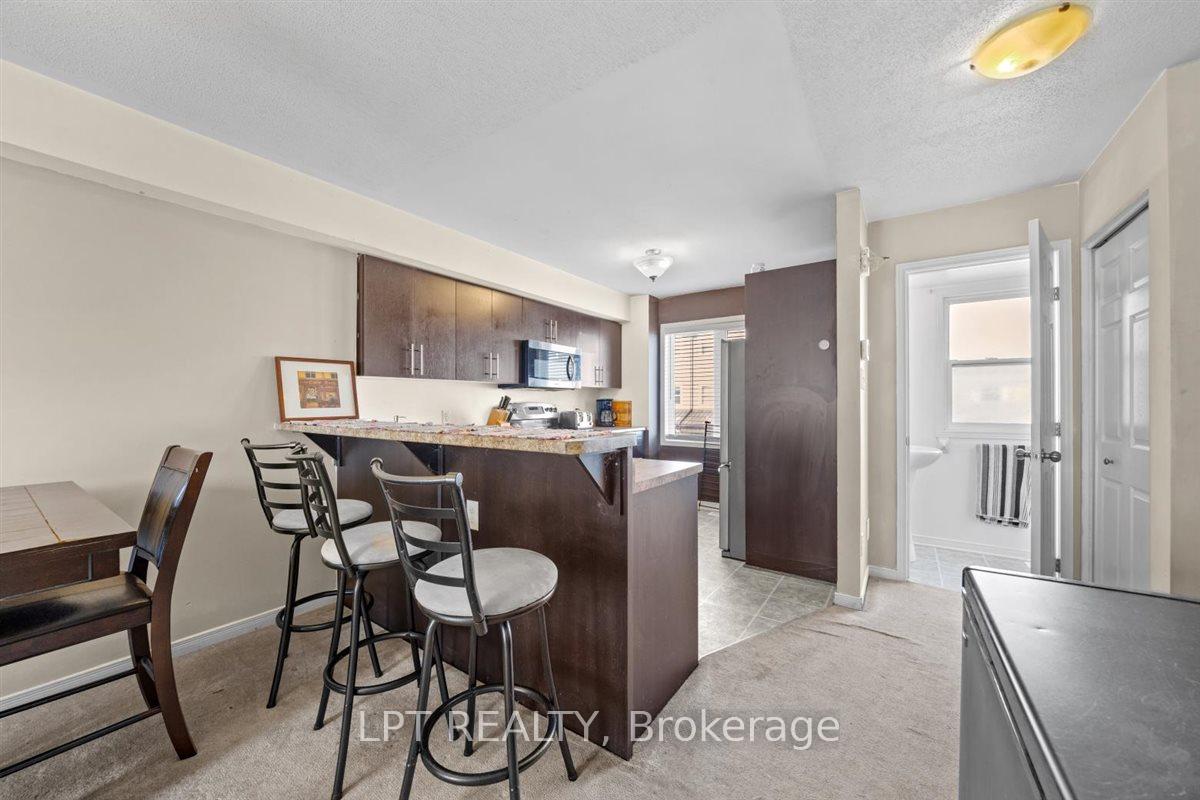 Photo 17 of 419 Sadar Private, Ottawa, Barrhaven - Cedargrove/Fraserdale — HOMEH