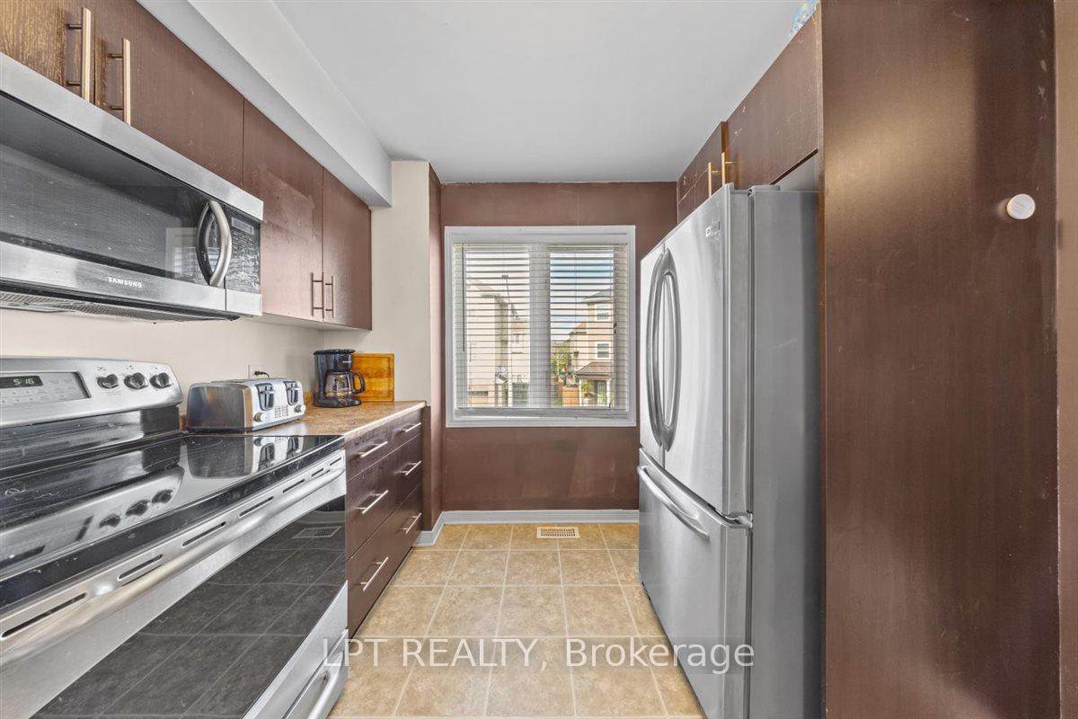 Photo 21 of 419 Sadar Private, Ottawa, Barrhaven - Cedargrove/Fraserdale — HOMEH