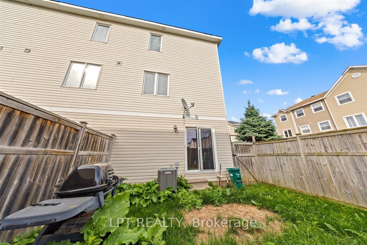 Photo 38 of 419 Sadar Private, Ottawa, Barrhaven - Cedargrove/Fraserdale — HOMEH