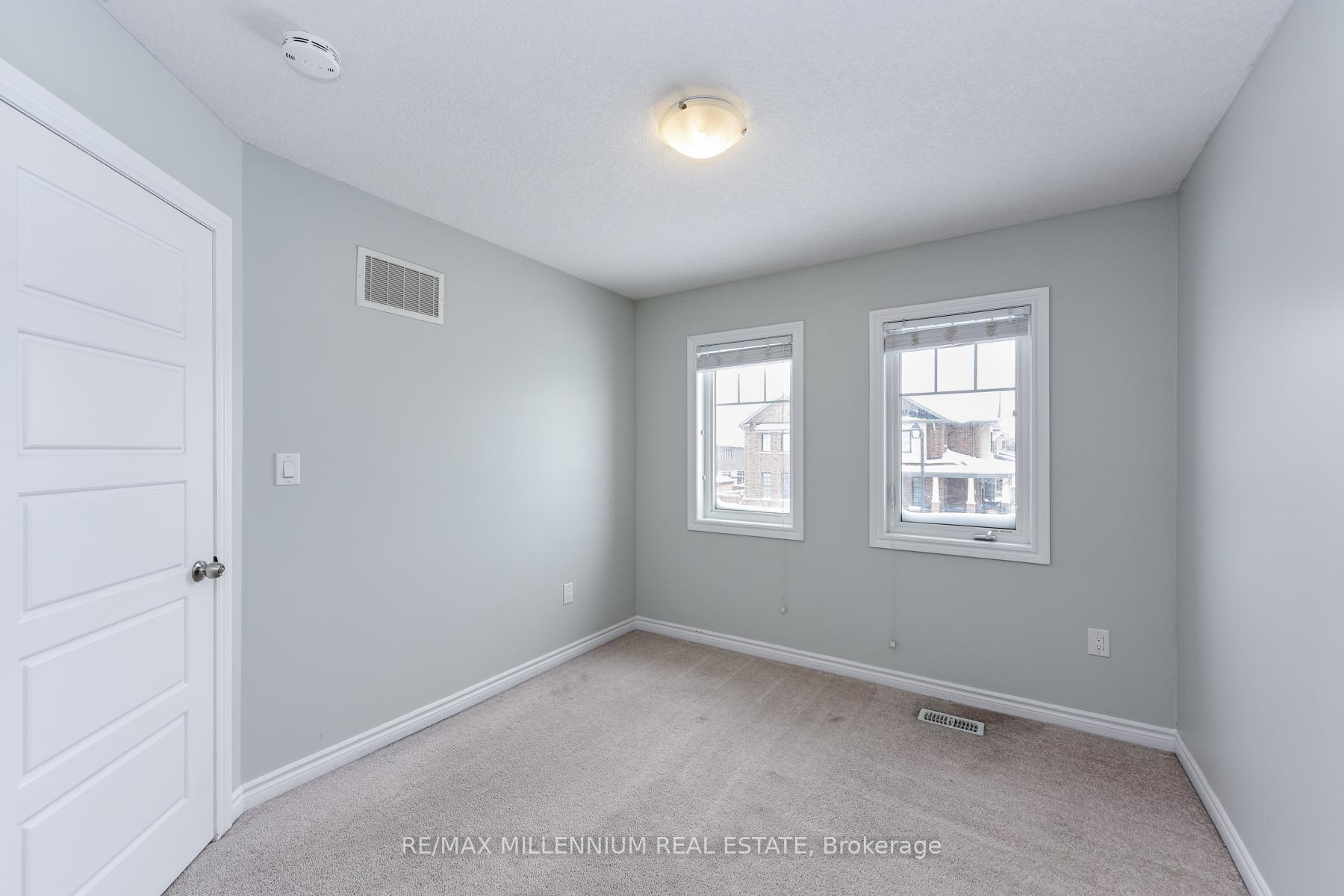 Photo 31 of 13 Hedges Crescent, Hamilton, Stoney Creek — HOMEH