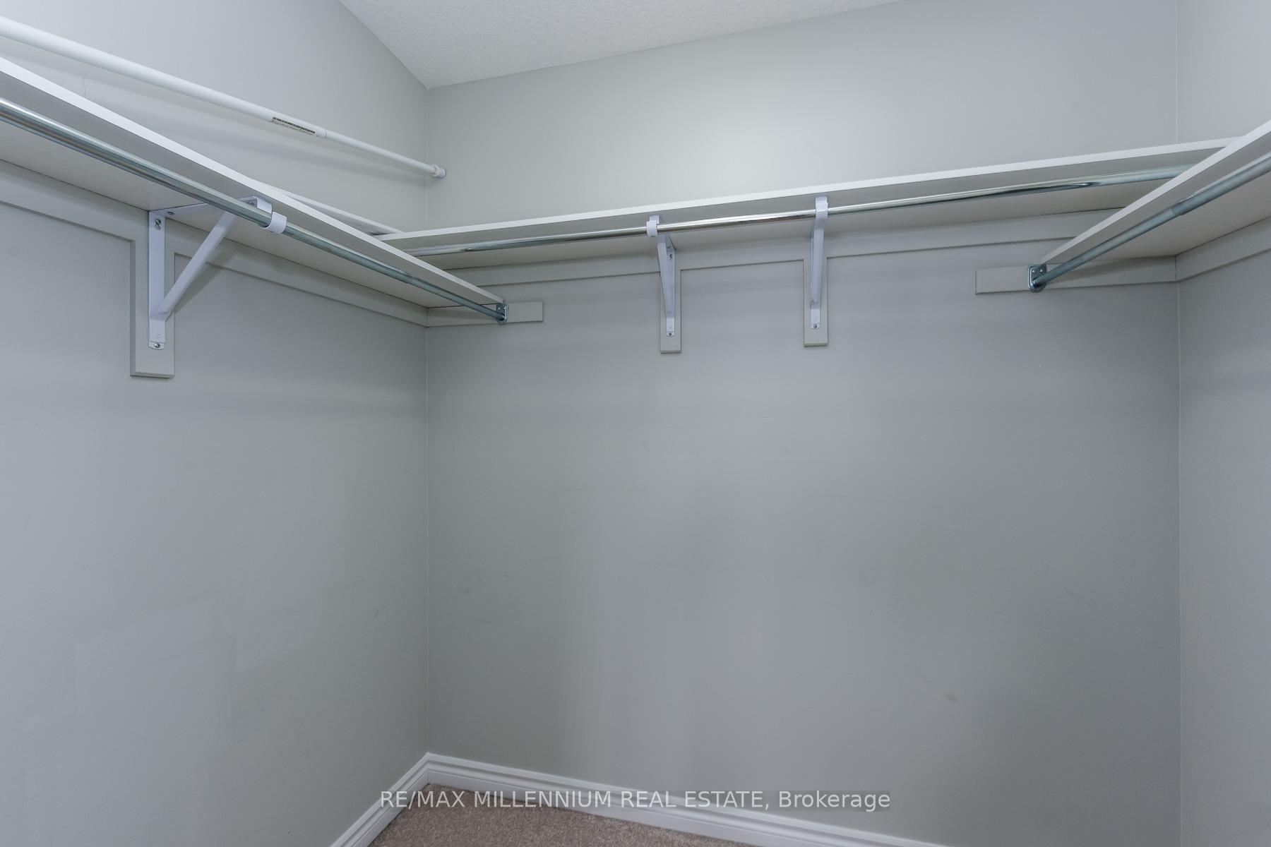 Photo 18 of 13 Hedges Crescent, Hamilton, Stoney Creek — HOMEH