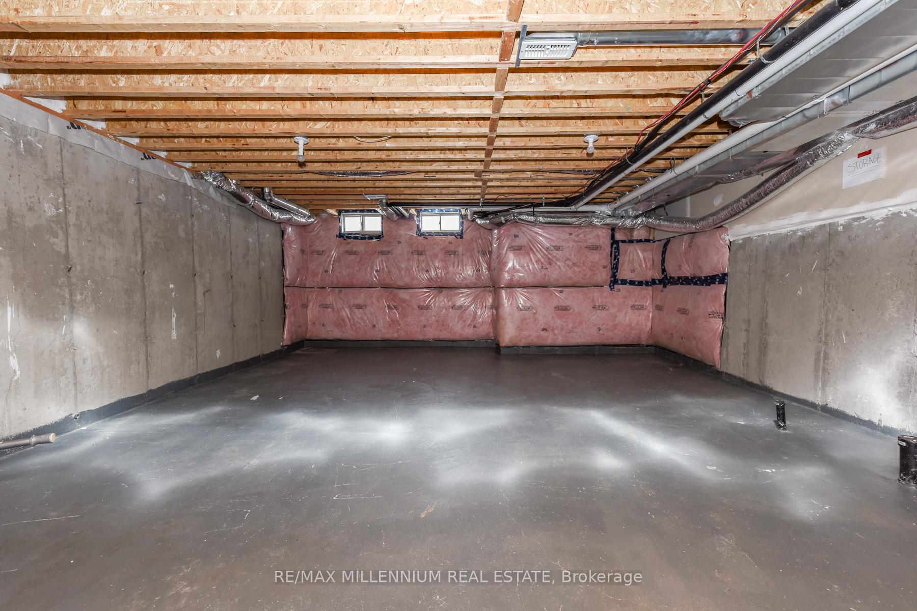 Photo 22 of 13 Hedges Crescent, Hamilton, Stoney Creek — HOMEH
