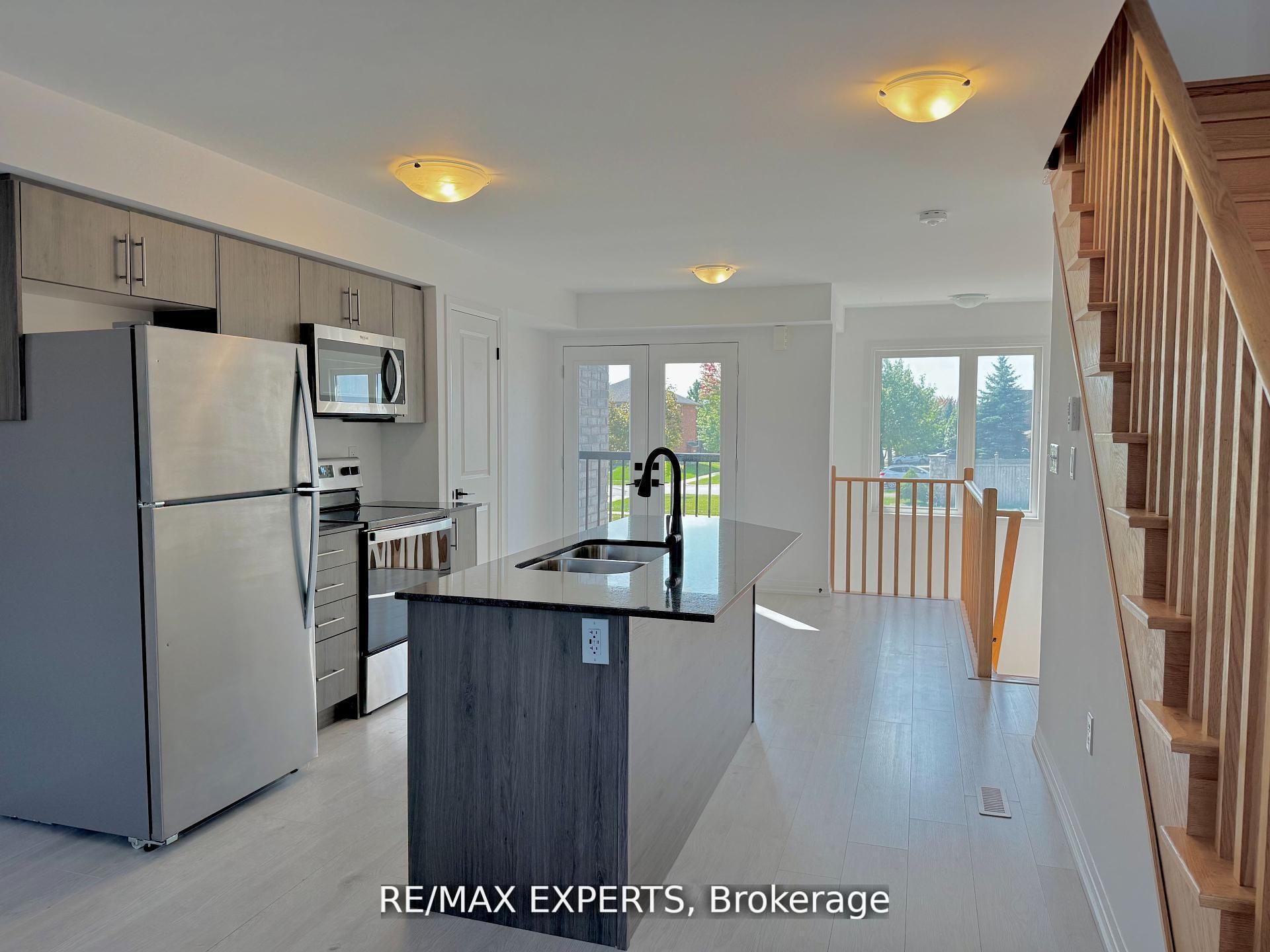 Photo 12 of 67 Fairlane Avenue, Barrie, Painswick South — HOMEH