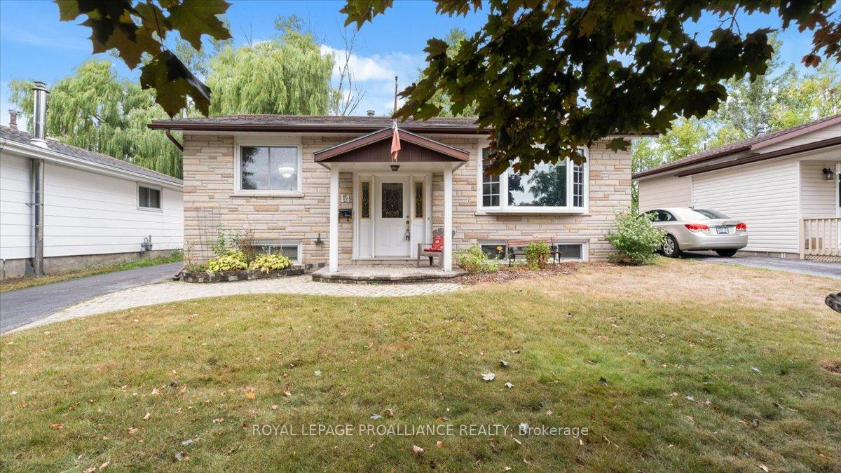Photo 4 of 14 Connolly Avenue, Quinte West, Trenton Ward — HOMEH
