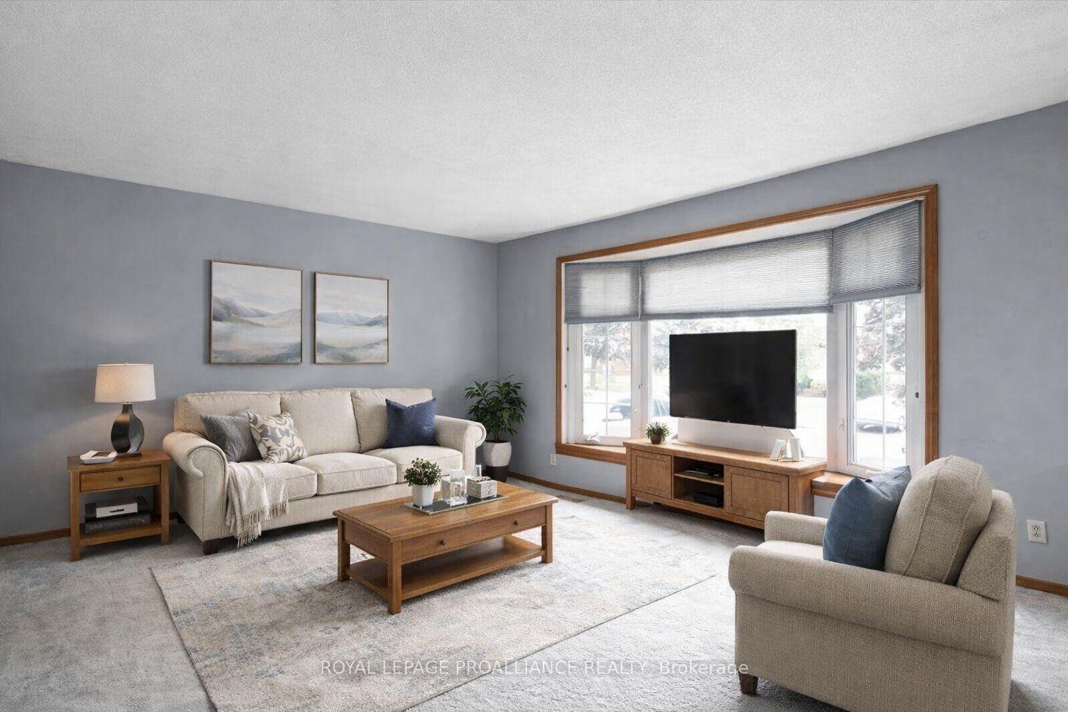 Photo 3 of 14 Connolly Avenue, Quinte West, Trenton Ward — HOMEH