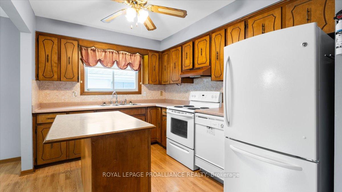 Photo 42 of 14 Connolly Avenue, Quinte West, Trenton Ward — HOMEH
