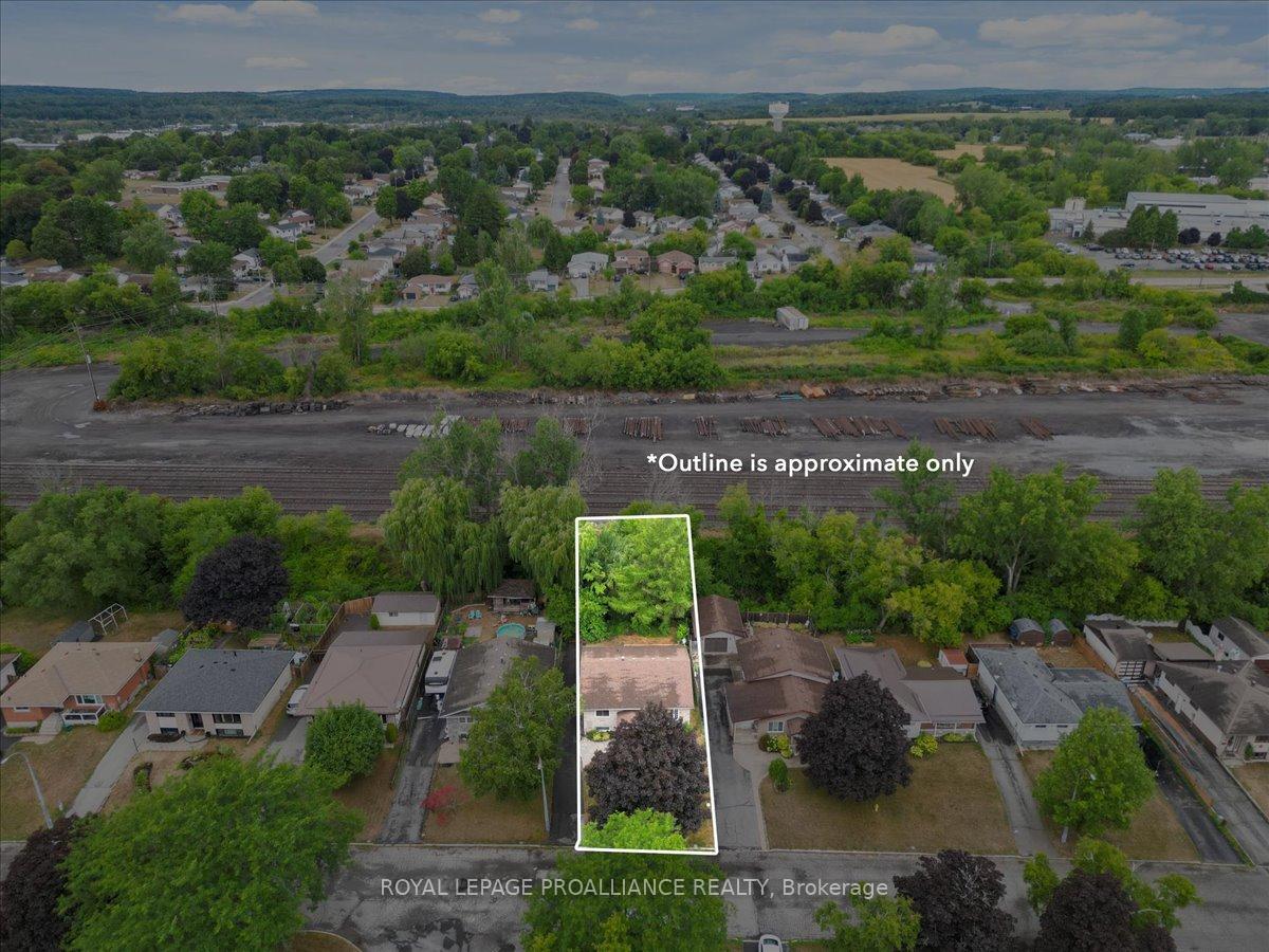 Photo 36 of 14 Connolly Avenue, Quinte West, Trenton Ward — HOMEH