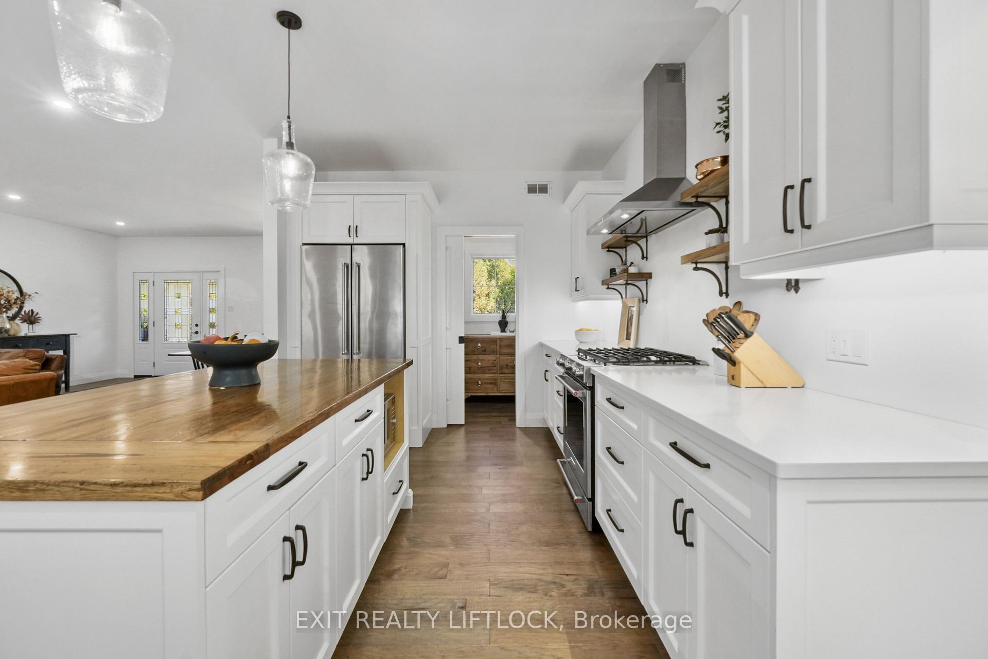 Photo 7 of 1658 County Road 40, Douro-Dummer — HOMEH
