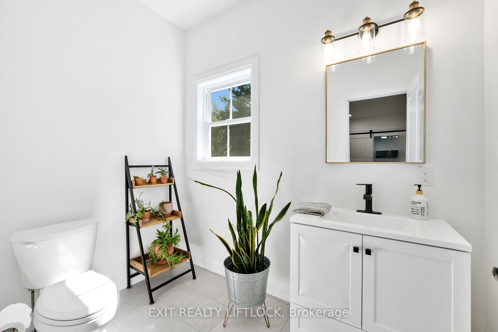 Photo 40 of 1658 County Road 40, Douro-Dummer — HOMEH