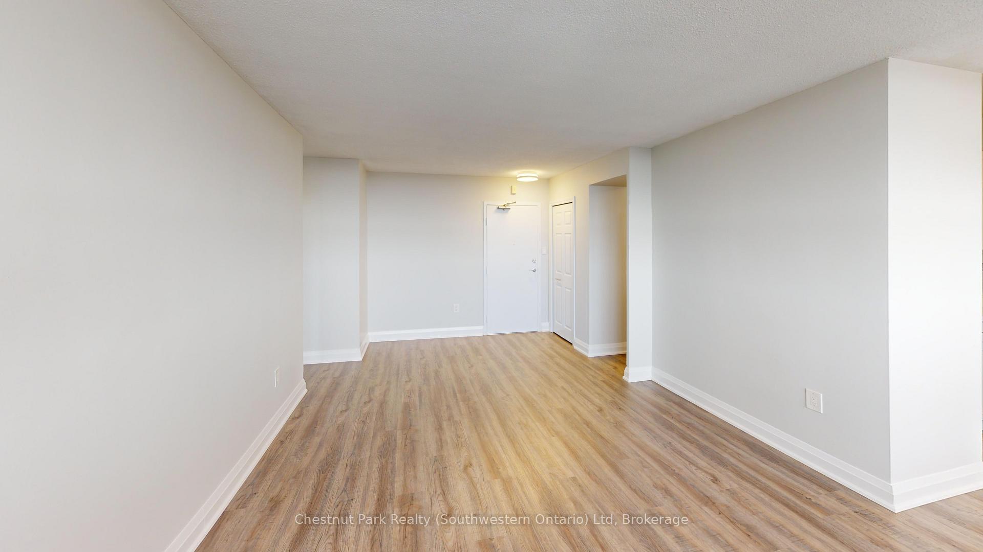 Photo 8 of Unit 1006, 2 Quebec Street, Guelph, Downtown — HOMEH
