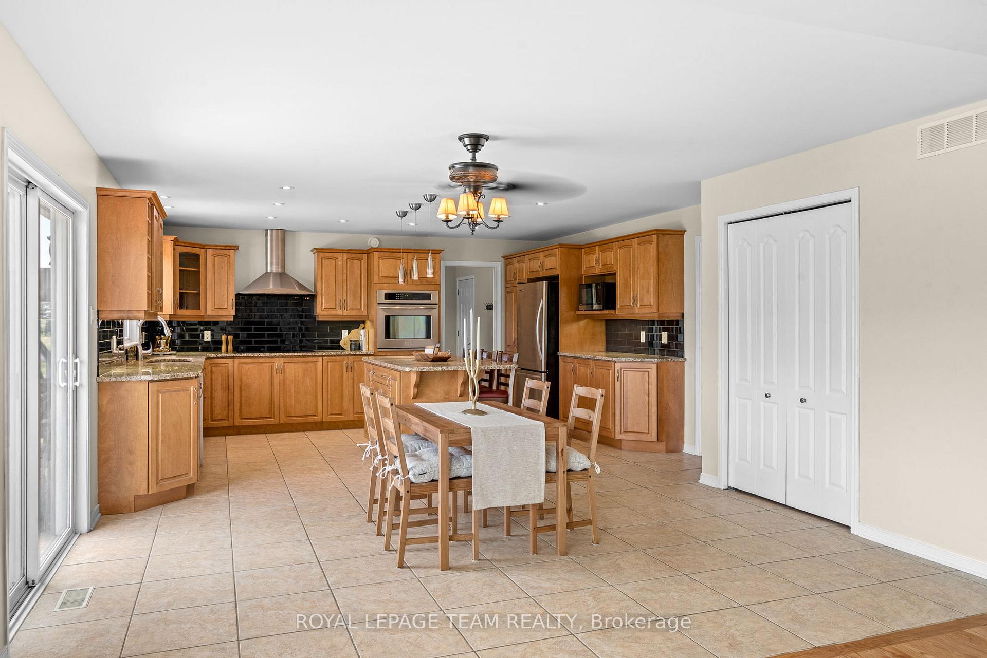 Photo 14 of 6473 Springhill Road, Ottawa, Osgoode Twp South of Reg Rd 6 — HOMEH