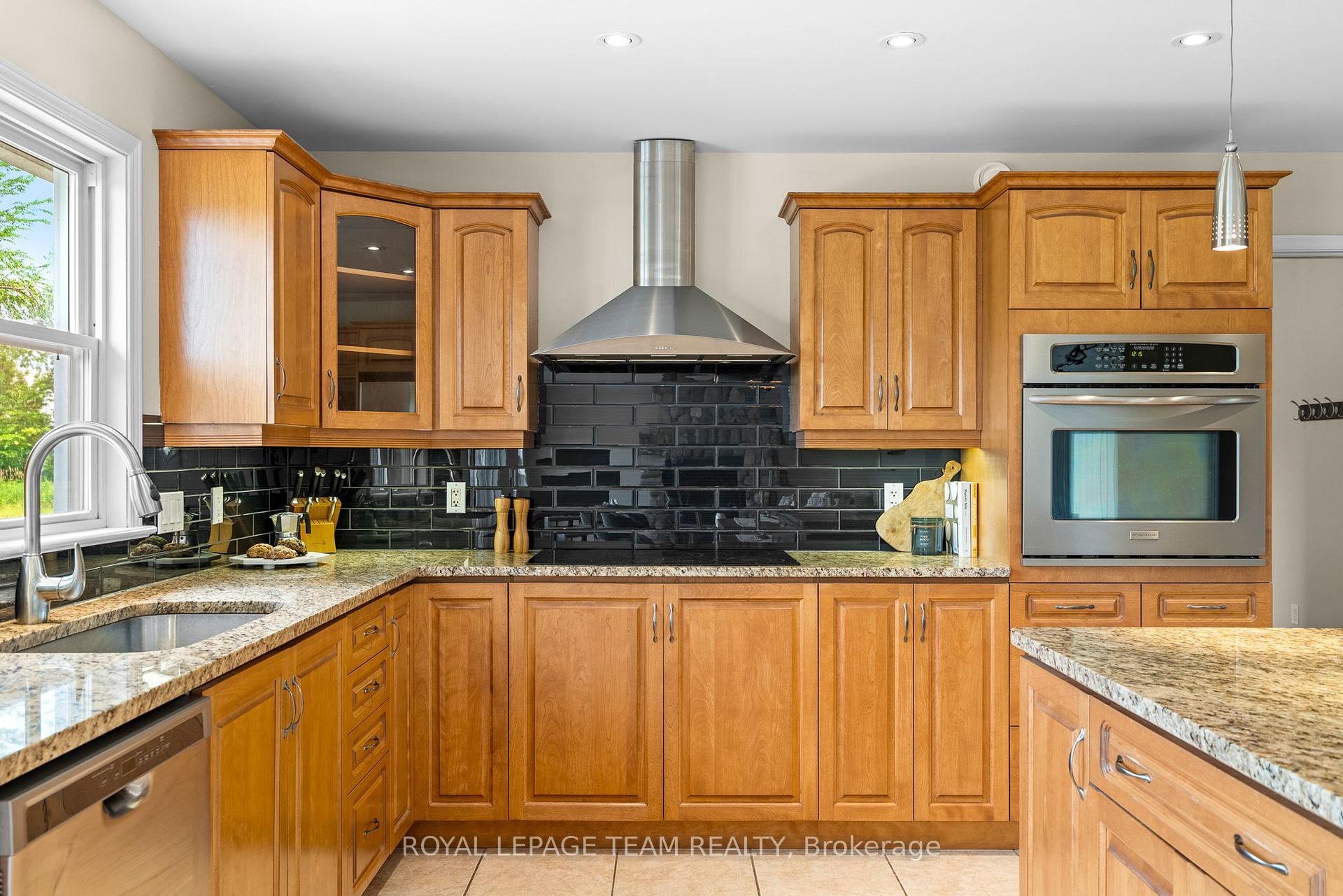 Photo 19 of 6473 Springhill Road, Ottawa, Osgoode Twp South of Reg Rd 6 — HOMEH