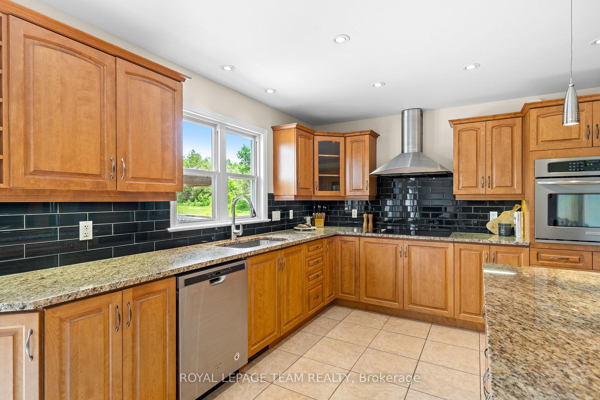 Photo 20 of 6473 Springhill Road, Ottawa, Osgoode Twp South of Reg Rd 6 — HOMEH