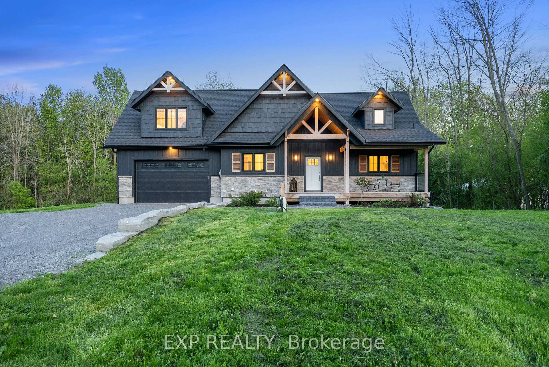 Front of 1499 Lakeside Drive