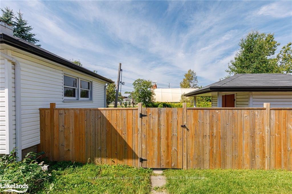 Photo 37 of 7430 County 91 Road, Clearview, Stayner — HOMEH